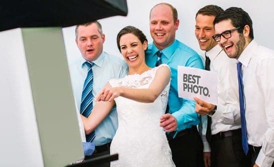 Gäste an der Snap It Fotobox auf einer Hochzeit